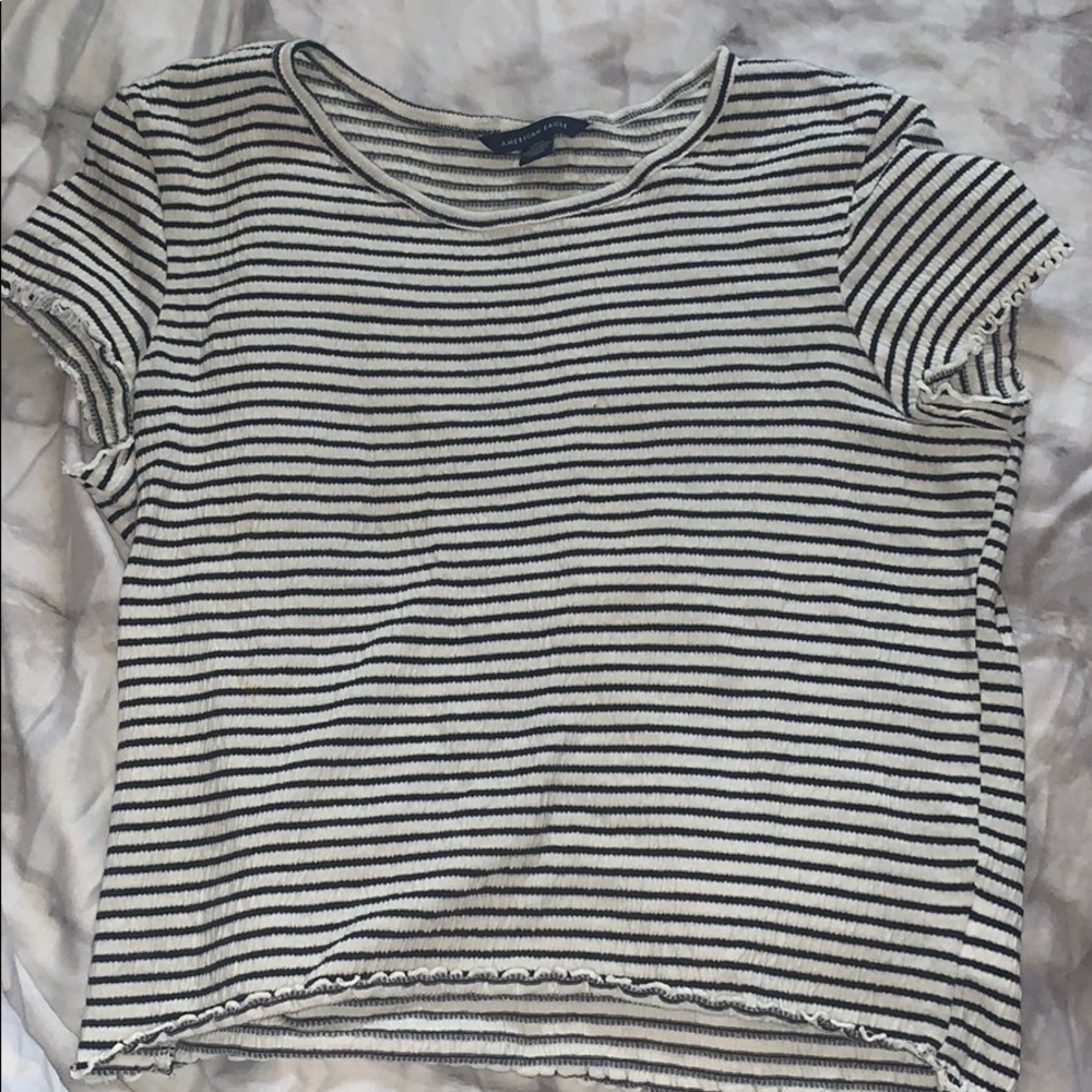 American Eagle striped tee!